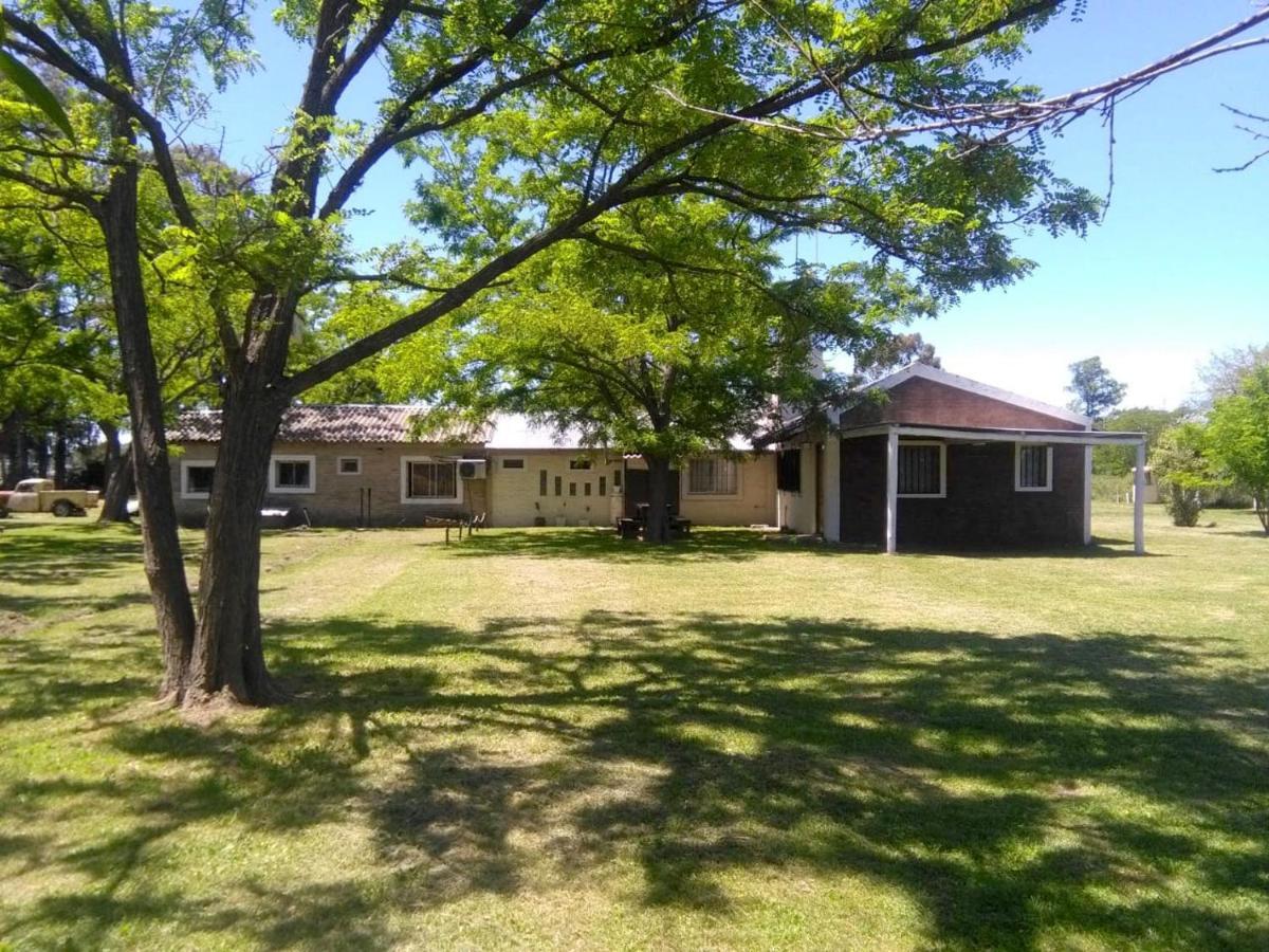 Los Arboles, Casa Completa A 5 Minutos Del Aeropuerto Ezeiza Kültér fotó