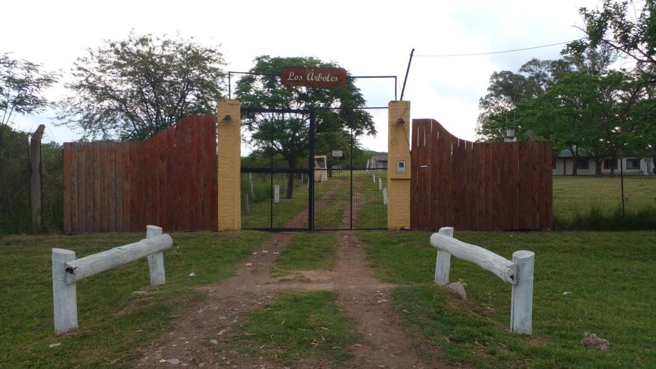 Los Arboles, Casa Completa A 5 Minutos Del Aeropuerto Ezeiza Kültér fotó